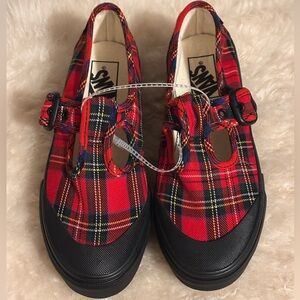 VANS Red Tartan Plaid One-Buckle Mary Jane Womens Size 6. Chunky Soles Shoes